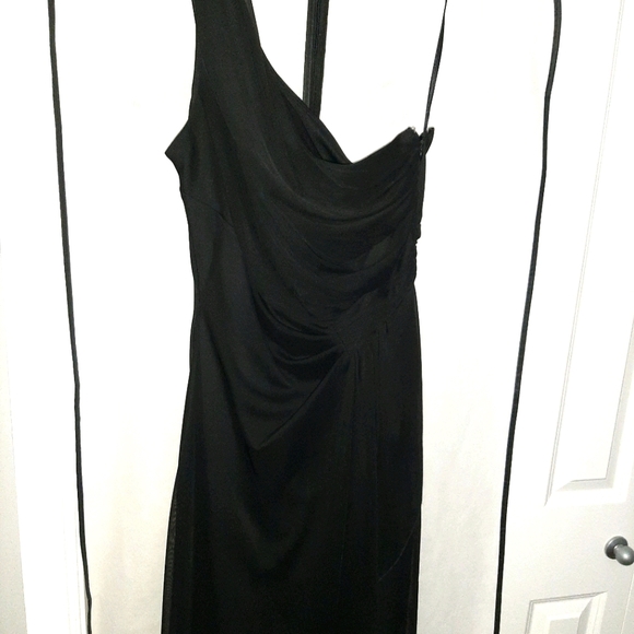 Dress - Picture 1 of 5